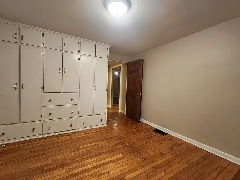 5550 Midland Rd — Photo 8