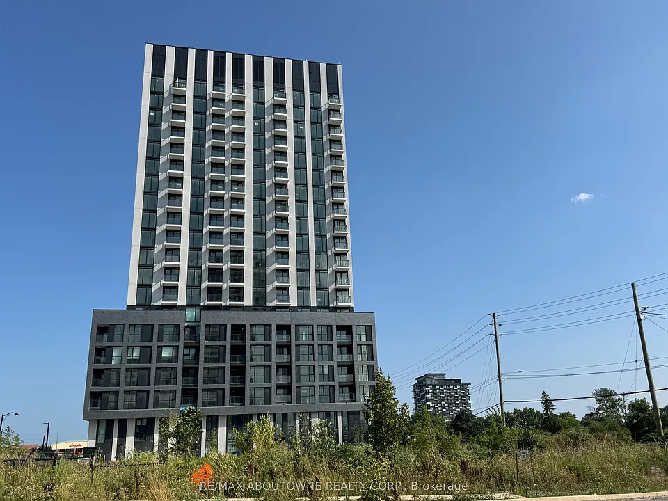 3079 Trafalgar Rd #906