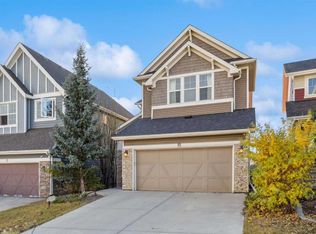 15 N Sherwood Gate NW, Calgary, AB T3R 0N6