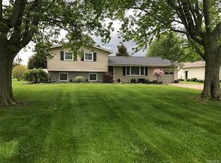 10864 Telegraph Rd, Medina, NY 14103