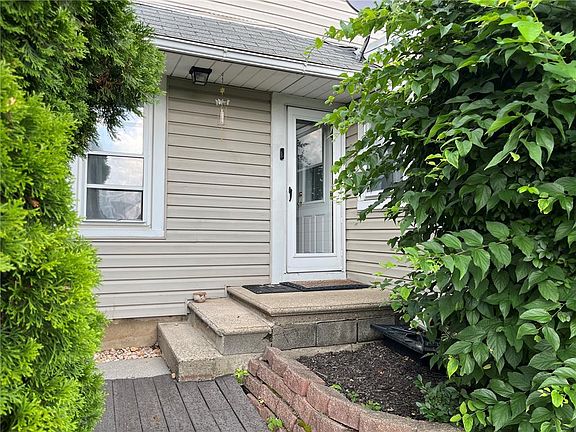 4th image of 765 3rd St