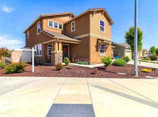 1601 Lily Ct, Hollister, CA 95023