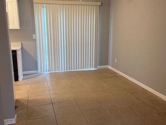 3rd image of 18800 E Manor Ct
