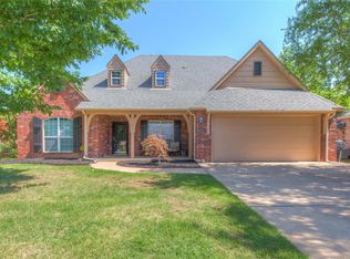 2105 W G St, Jenks, OK 74037