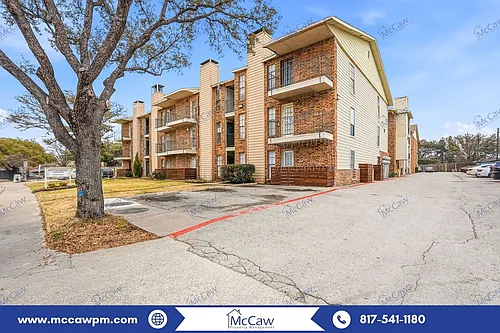 9520 Royal Ln #209 Photo 1