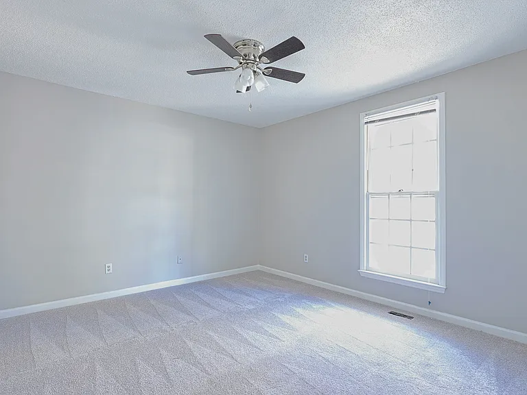 153 Abercrombie Rd — Photo 9