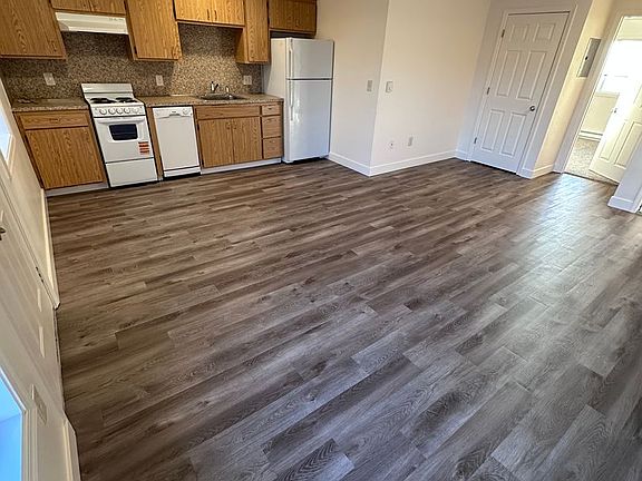 2nd image of 1820-1860 Geary St SE #359-3010