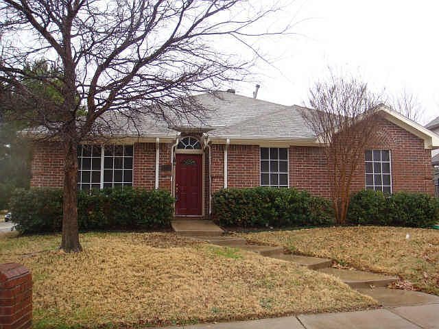 1st image of 17824 Glen Heights Dr