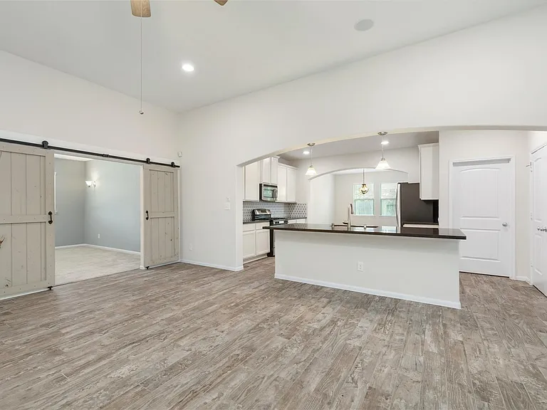 350 American Black Bear Dr — Photo 8