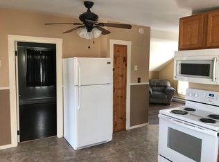 7 Water St #3RD, Killingly, CT 06239