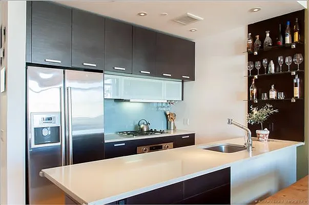 Sold by Bank Neary | media 15