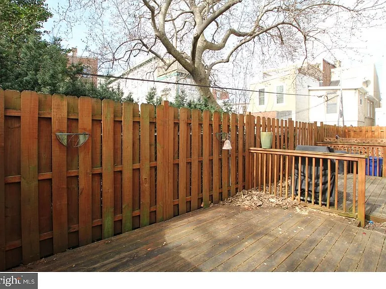 968 N Lawrence St #R — Photo 25