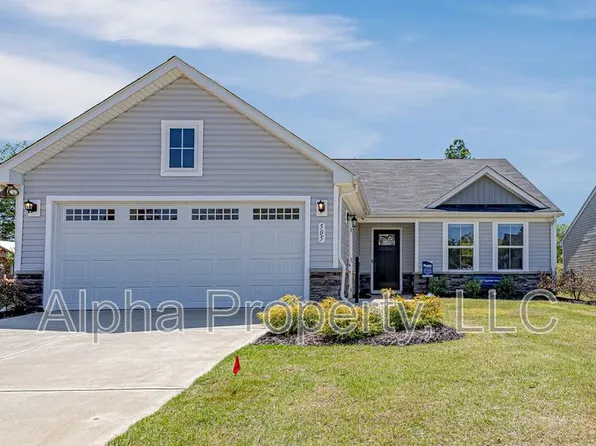 505 Olivia Springs Dr, Spartanburg, SC 29302