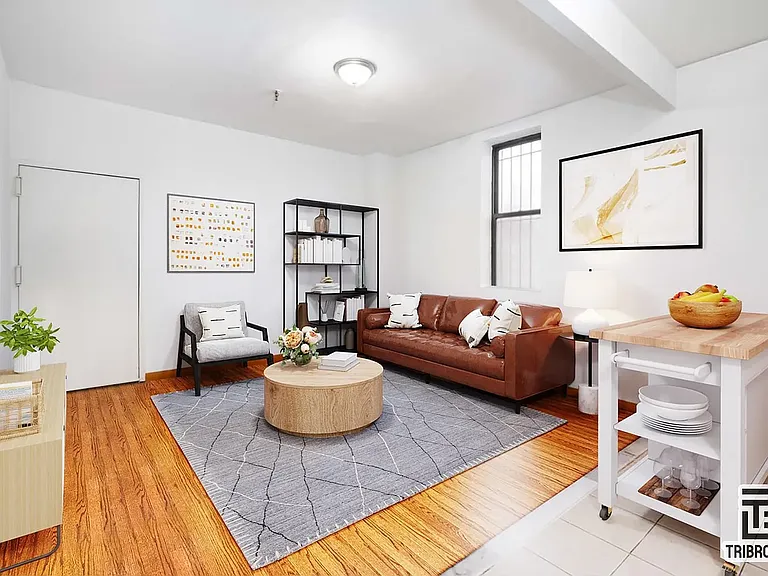 6215 Broadway #4 — Photo 1