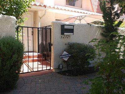 6232 1/2 Shoup Ave, Los Angeles, CA, 91367