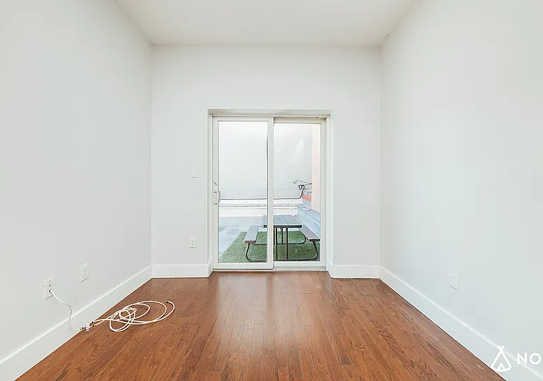 1350 Myrtle Ave #2C — Photo 5