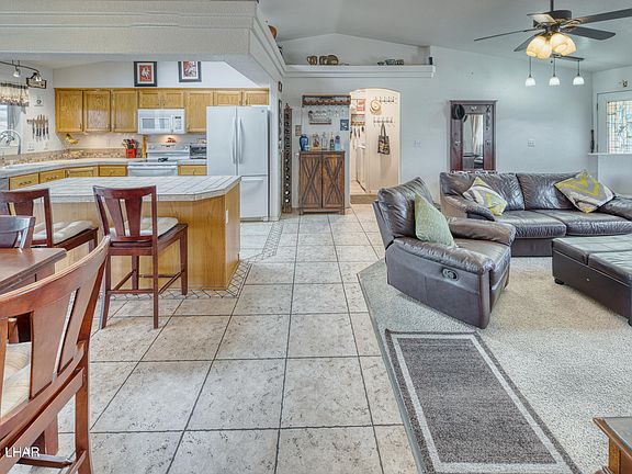 2nd image of 627 Riverboat Dr