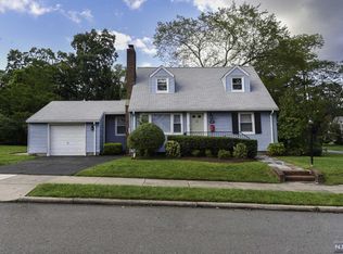 347 Gilbert St, Ridgewood, NJ 07450