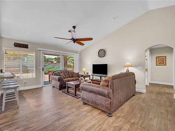 3rd image of 2929 Lotus Hill Dr