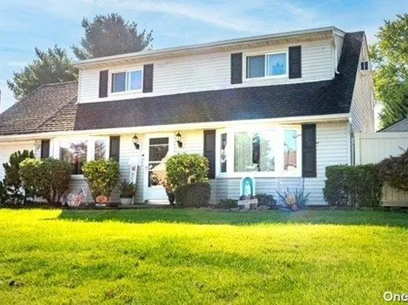 3913 Avoca Avenue, Bethpage, NY 11714