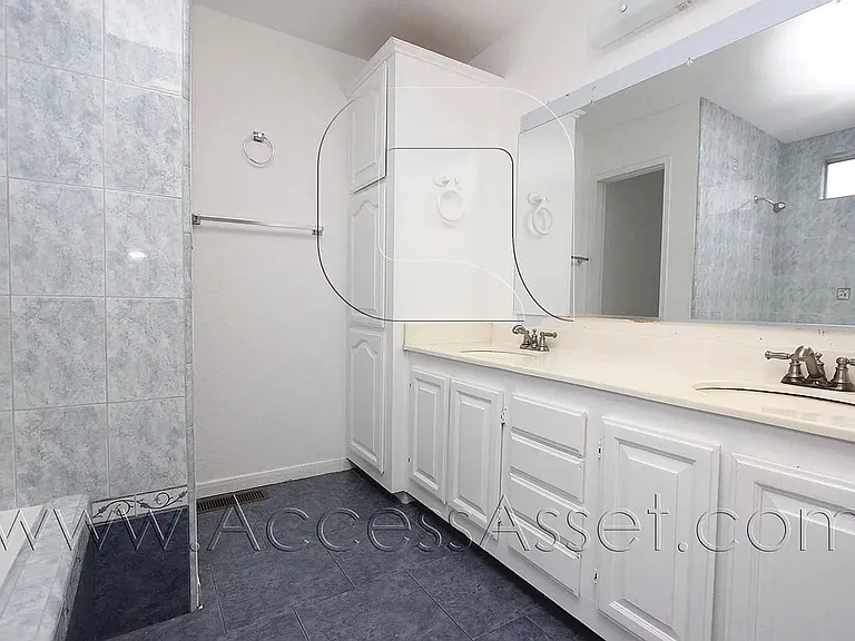 16364 Stevens Ave — Photo 11
