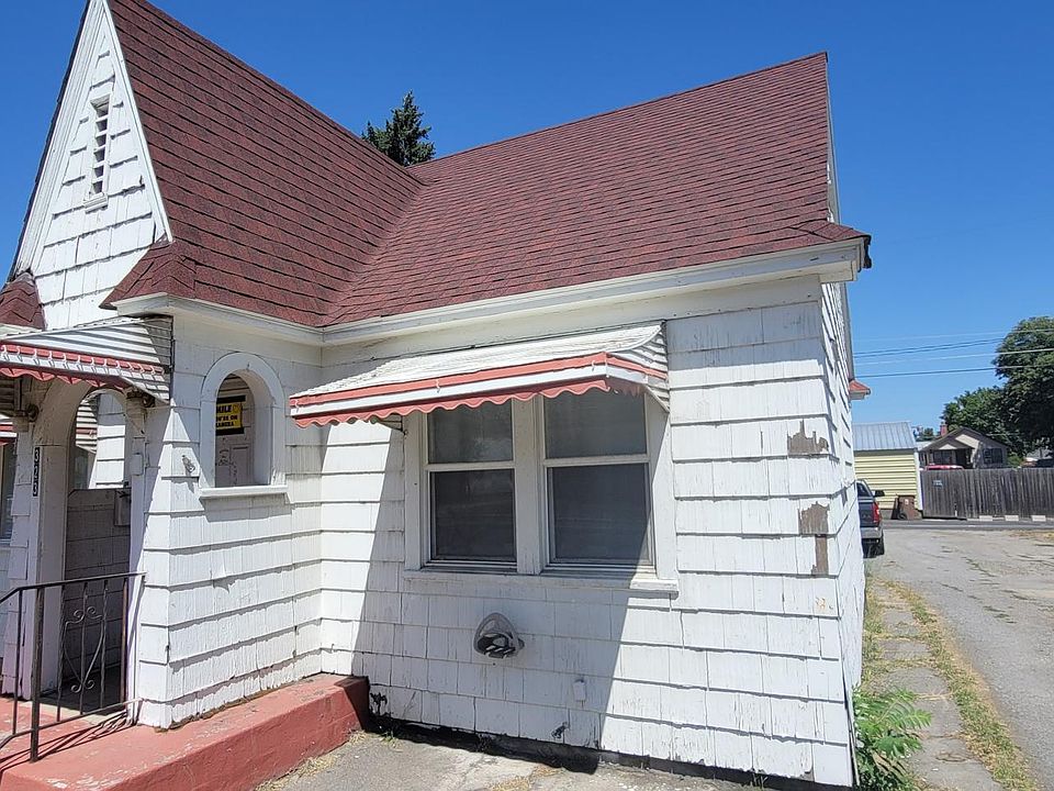 1st image of 323 E Wellesley Ave