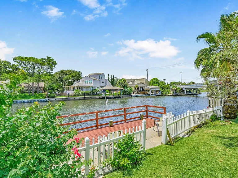 2417 Gerol Dr — Photo 34