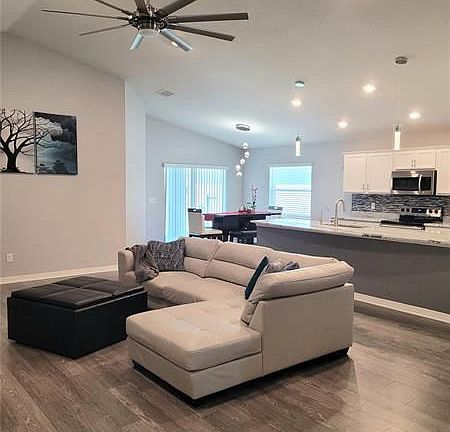 2nd image of 70 Berlin Ave