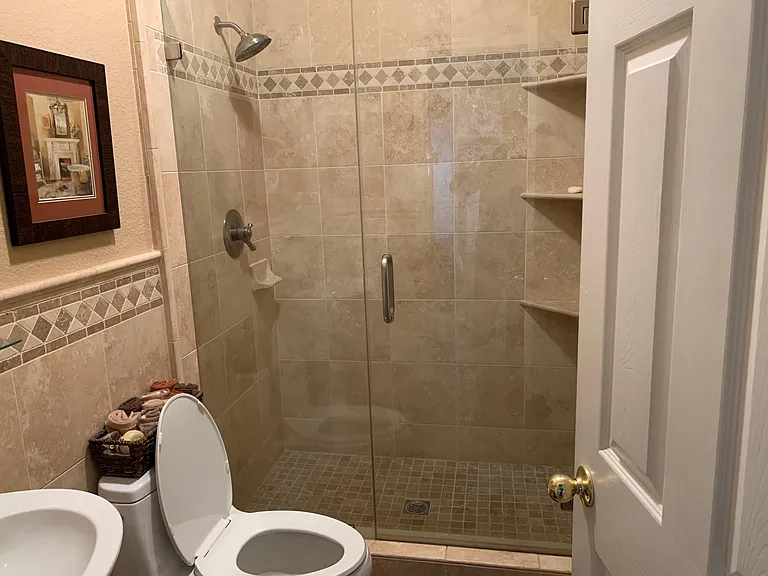 377 Coventry Cir — Photo 1
