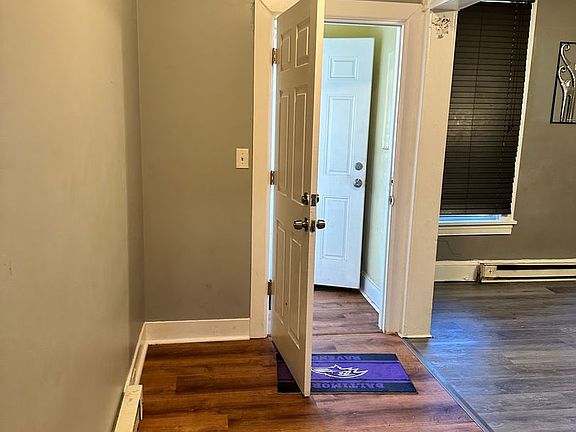 3rd image of 2803 Windsor Ave