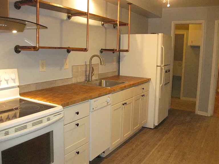 840 N Galapago St #1 — Photo 3