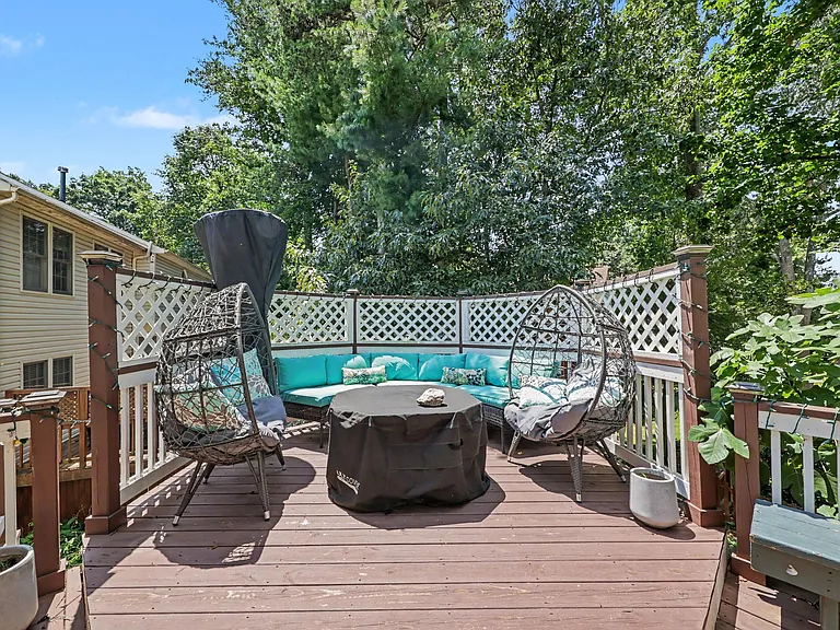 16652 Purcival Ct — Photo 29