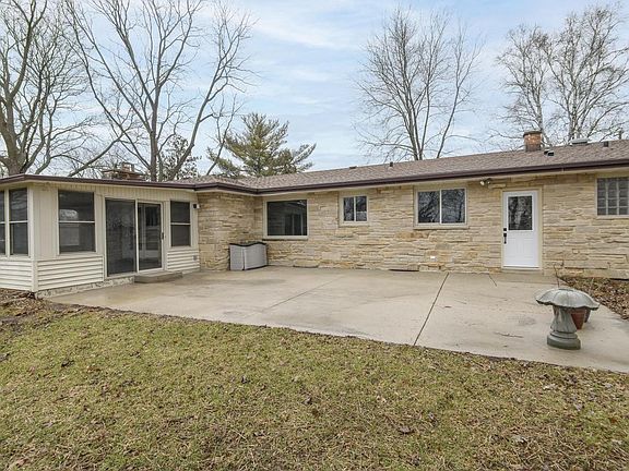 5th image of N71W24889 Good Hope ROAD