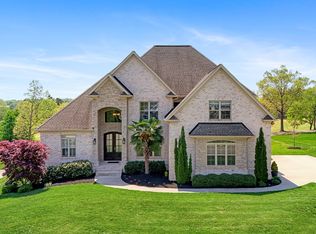 755 Players Ridge Rd, Hickory, NC 28601