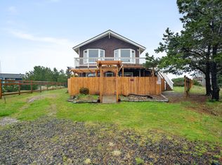 941 Starfish Ct SW, Ocean Shores, WA 98569