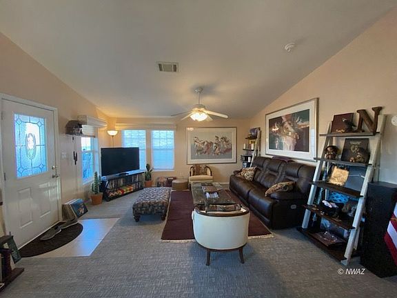 5th image of 952 E Adeline Dr