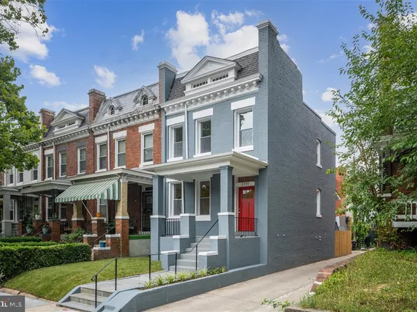 3555 Holmead Pl NW, Washington, DC 20010