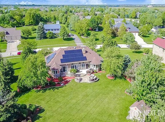 3rd image of 13312 Cathy Ln