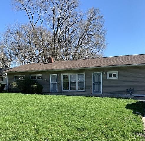 1st image of 16571 Belle Plaine Dr