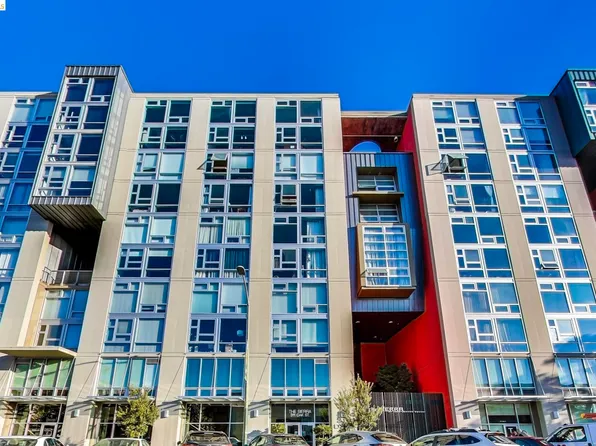 311 Oak St APT 735, Oakland, CA 94607