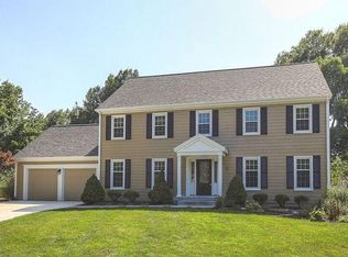 12212 Fairway Rd, Leawood, KS 66209