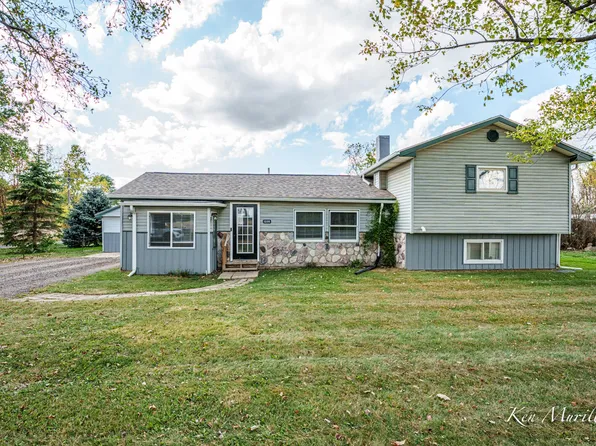 12315 Kimler Rd, Eaton Rapids, MI 48827