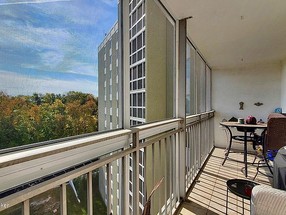 2nd image of 5100 Us Highway 42 APT 826