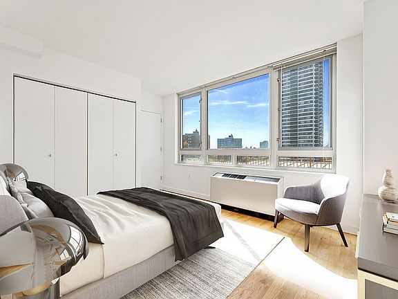 4th image of 245 E 124th St APT 6G