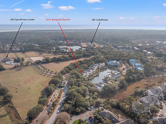 4th image of 2431 Racquet Club Dr
