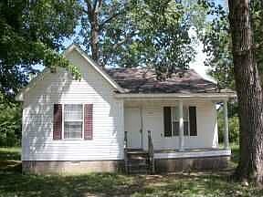 1st image of 114 Tuxedo Dr