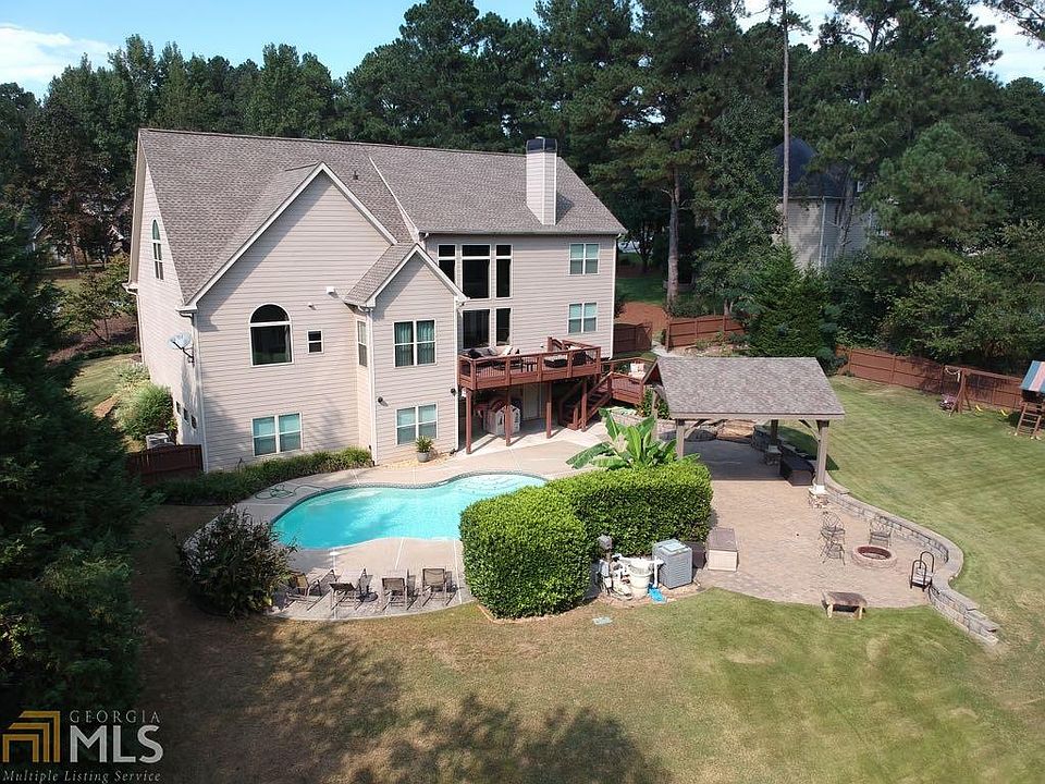 2nd image of 1280 Village Oaks Ln