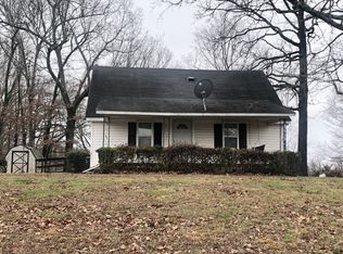 2463 Old Dover Rd, Cadiz, KY 42211