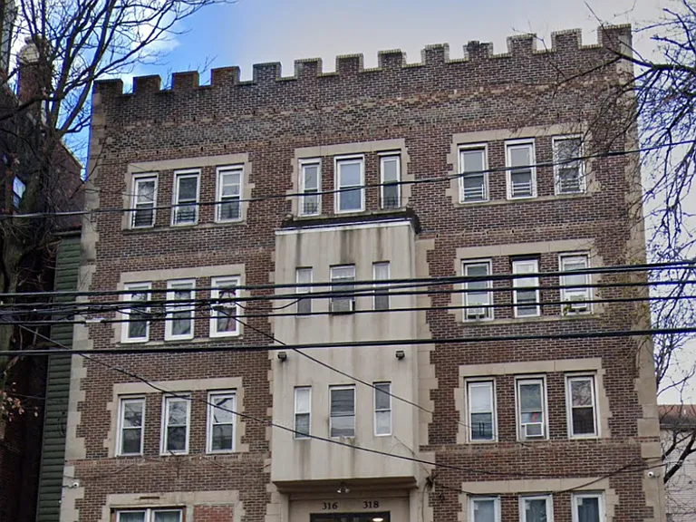 316 Mount Prospect Ave #7 — Photo 5