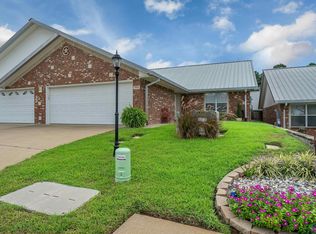 1814 Riverstone Ln, Longview, TX 75605